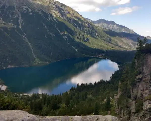 Czy szlak na Morskie Oko jest otwarty? Sprawdź aktualny stan trasy