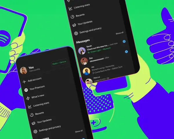 Zwei Hände halten Smartphones mit der Spotify-App. Eine zeigt die "Listening stats", die andere Nachrichten und die Spotify play history.