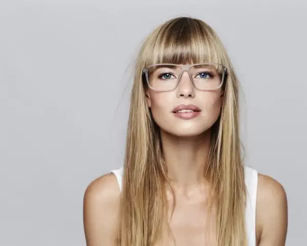 Trendy w okularach 2025/2026: Retro czy minimalizm? Wybierz idealne!