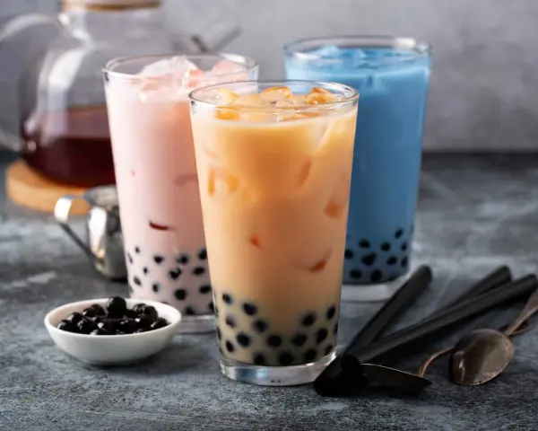 Bubble tea w domu: Przepisy, smaki, kalorie. Czy jest zdrowa?