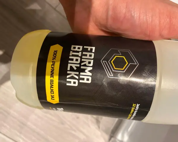Płynne białko jaj Farma Białka z Lidla, 1kg. Idealne dla sportowców, 100% białka z jaj.