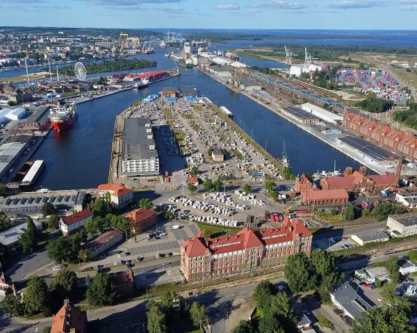 Szczecin: Co to jest? Odkryj portowe miasto bez morza!