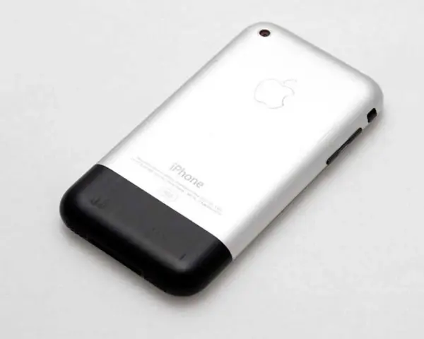 Jaki był pierwszy iPhone i dlaczego zmienił świat smartfonów?