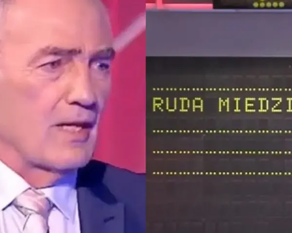 Prowadzący Familiady pyta, co można podłączyć do komputera. Na ekranie widać hasło "RUDA MIEDZI".