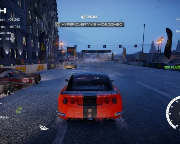 Wyścig w Grid Autosport na Nintendo Switch. Czerwony samochód pędzi po mokrym torze, cel: 3. miejsce w wydarzeniu.