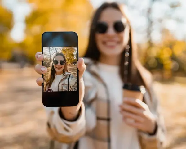 Jak zrobić ładne zdjęcie na Instagrama? Opanuj smartfon i zachwyć!