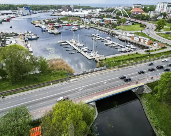 Ile km do Kołobrzegu? Trasy, czas i porady na bezstresową podróż