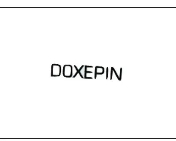 Napis "DOXEPIN" na białym tle.
