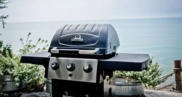 Grill gazowy 2+1: Idealny na taras? Wybierz i wykorzystaj!