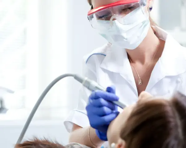 Jak umówić wizytę u dentysty na NFZ? Kompletny poradnik