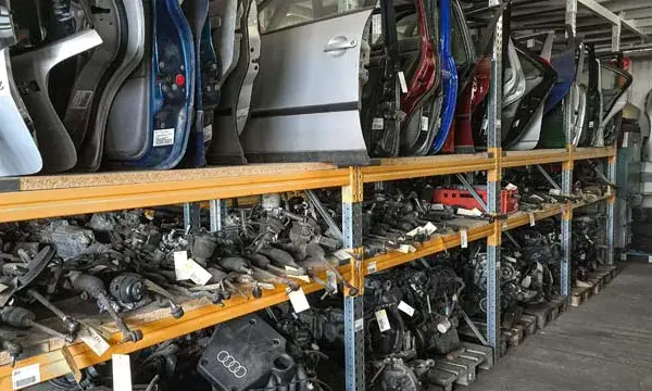 Schrottplatz Autoteile: Günstige Ersatzteile für Ihr Auto finden