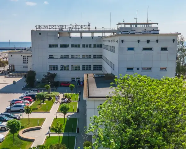 Uniwersytet Morski w Gdyni – kluczowe informacje o studiach i możliwościach