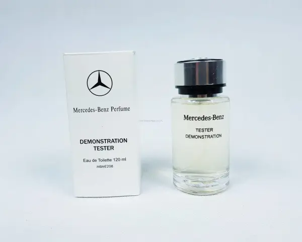 Eleganckie blase perfumy Mercedes-Benz, tester Eau de Toilette 120 ml, w białym opakowaniu i szklanym flakonie z metalową nakrętką.