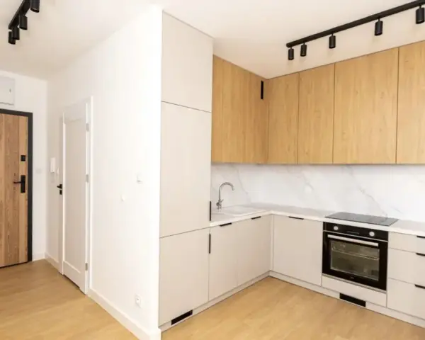 Ile kosztuje remont mieszkania 50 m2? Zaskakujące ceny i ukryte wydatki
