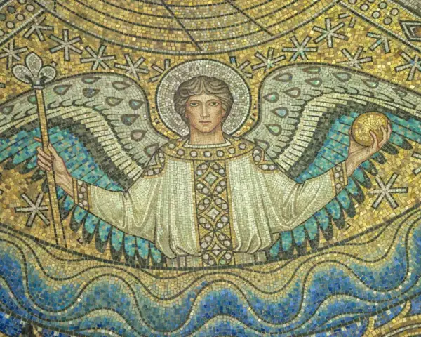 Mozaika przedstawiająca Archanioła Rafała z laską i kulą, na tle fal i gwiazd.