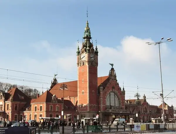 Najlepsza trasa z Krakowa do Gdańska: uniknij kosztownych błędów
