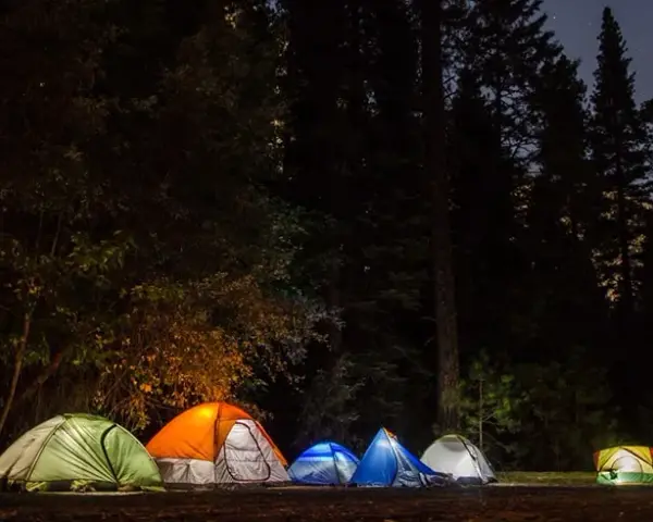 Gdzie w góry pod namiot? Odkryj najlepsze miejsca na biwakowanie