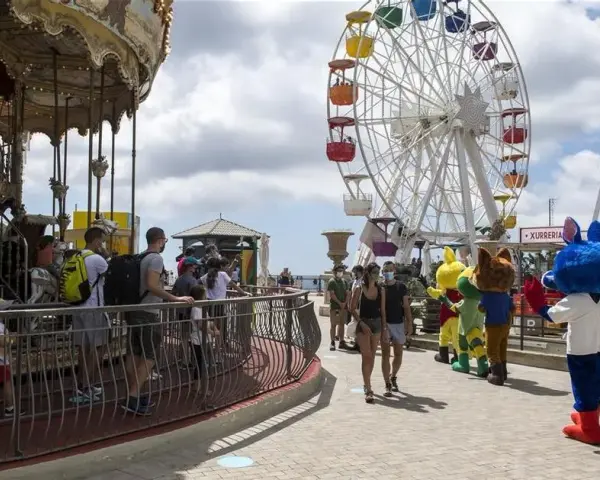 Tibidabo o PortAventura: ¿Cuál es tu parque ideal en Barcelona?