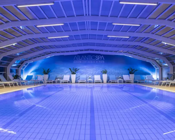 Hotel Atlantic Riccione: Guida Soggiorno Esclusivo & Benessere