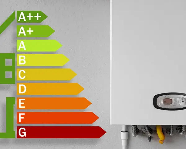 Caldaia a condensazione: come funziona per un'efficienza energetica A++. La scala mostra le classi di efficienza da A++ a G.