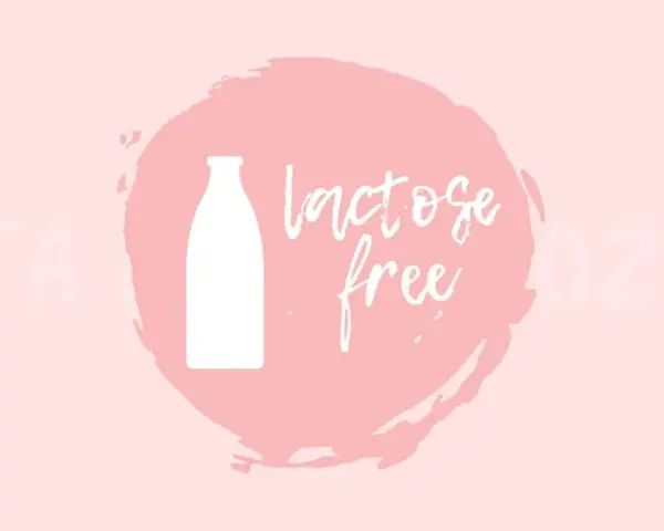 Grafika z butelką i napisem "lactose free" na różowym tle. Czy kefir ma laktozę? Ta grafika sugeruje, że tak, można znaleźć produkty bez laktozy.