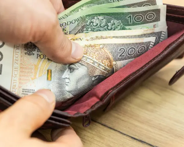 Zarabiaj bez firmy 2026: Limit 10 813,50 zł w działalności nierejestrowanej