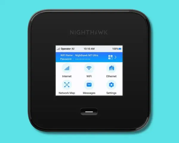 Nighthawk, un'internet saponetta 5G che offre connessione WiFi e Ethernet.