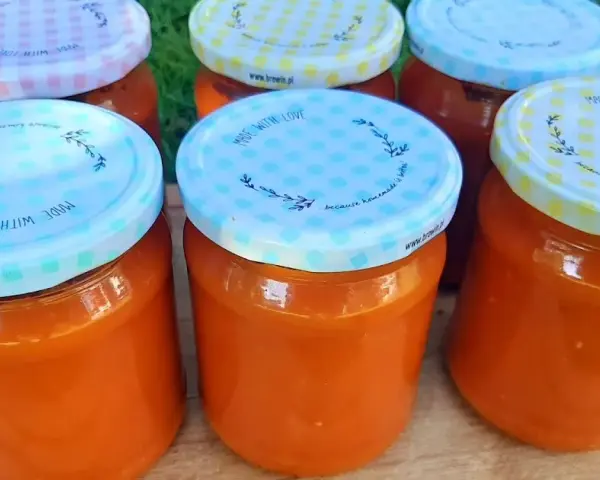 Szybki i smaczny sos spaghetti w słoiku – przepisy i porady