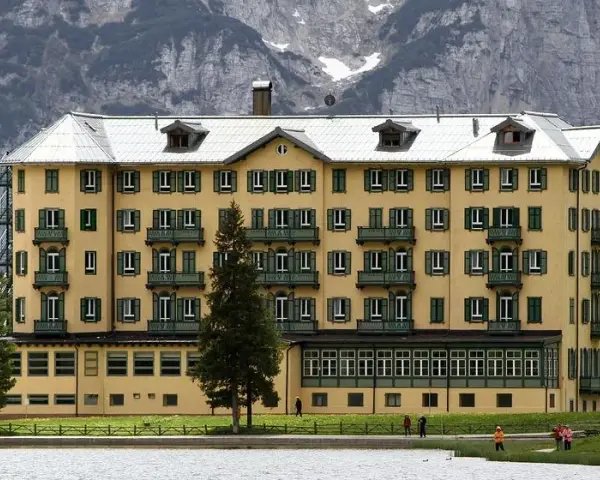 Jak otworzyć hotel - kluczowe kroki i wymagania, które musisz znać