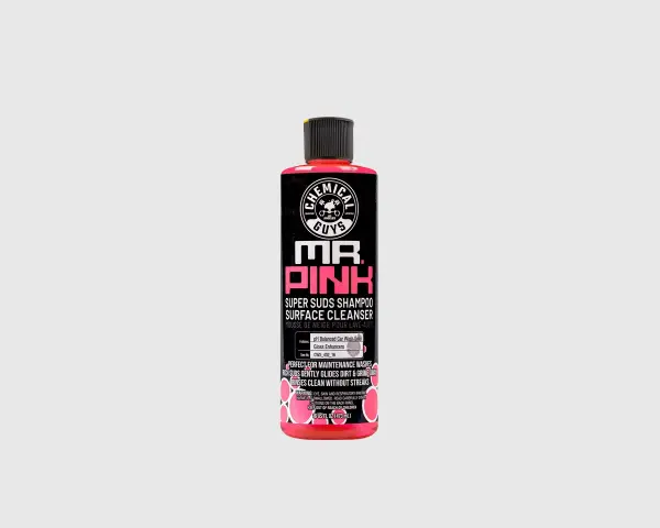 Mr. Pink Super Suds Shampoo för biltvätt. Ger rikligt med skum som rengör bilen utan ränder.