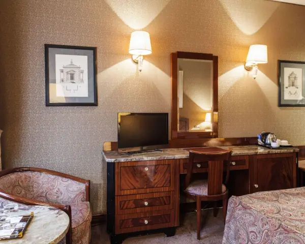 Grand Hotel Doria Milano: Guida, Servizi e Offerte Migliori