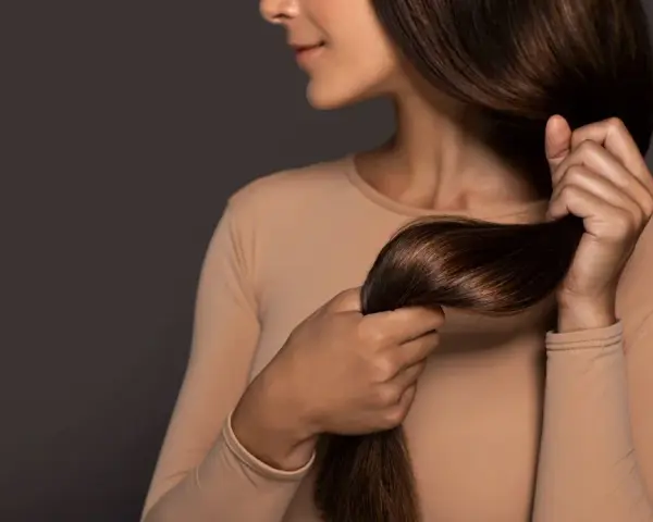 Keratin für Haare: So reparieren Sie geschädigtes Haar effektiv