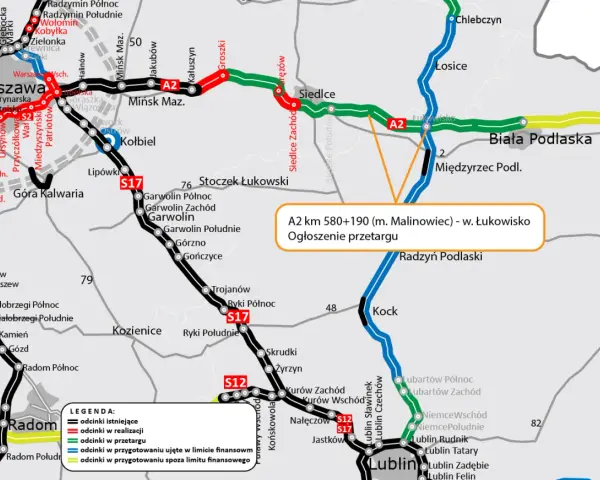 Mapa drogowa z zaznaczonymi autostradami A2, S7, S12, S17 i S2 oraz informacją o przetargu na odcinek A2.