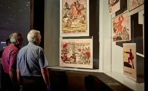Muzeum sztuki nowoczesnej Wrocław - Odkryj fascynujące wystawy i godziny otwarcia