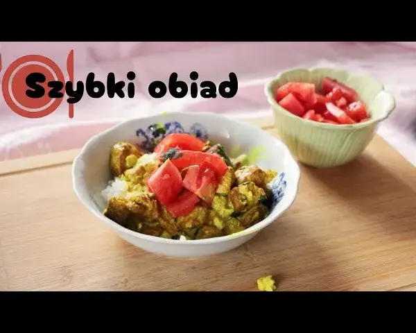 Kurczak curry: przepis na kremowy obiad w 30 min? Sprawdź!