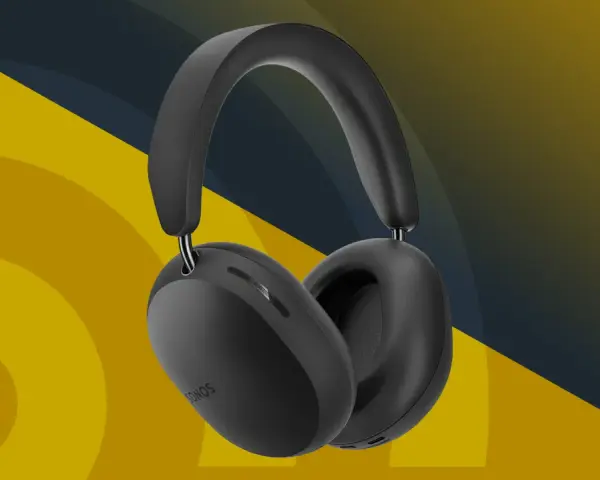 Svart Sonos-hörlur med mjuk vaddering. Dessa lila hörlurar ger en fantastisk ljudupplevelse.