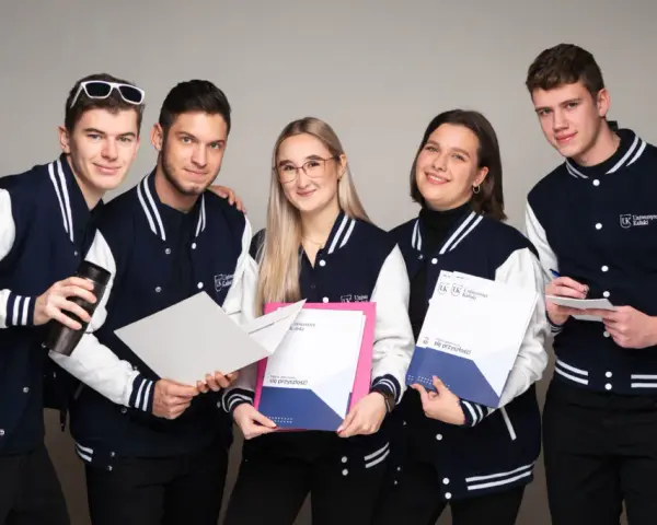 Uniwersytet Kaliski - nowoczesne kierunki studiów i historia uczelni