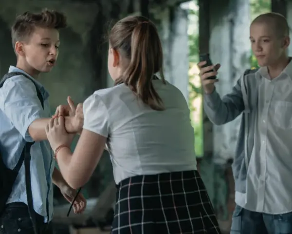 Plac zabaw film czym inspirowany – dramatyczna prawda za fabułą