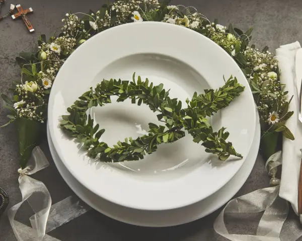 Idealna Komunia w domu? Plan, menu, dekoracje bez stresu!