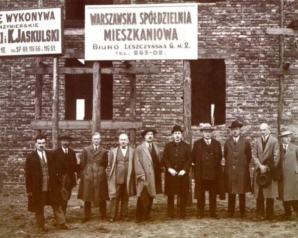 Spółdzielnia mieszkaniowa co to jest? Kluczowe informacje i funkcje