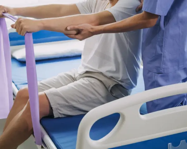 Kiedy poprawa po rehabilitacji? Sprawdź, co przyspiesza powrót!