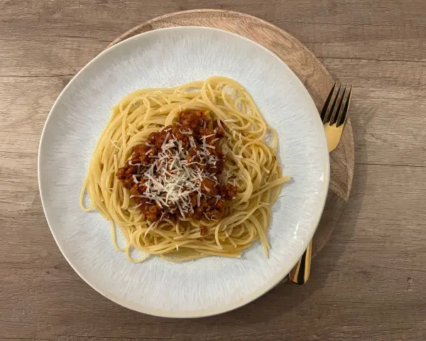 Idealne spaghetti z passaty? Zrób je w 20 minut! Prosty przepis.