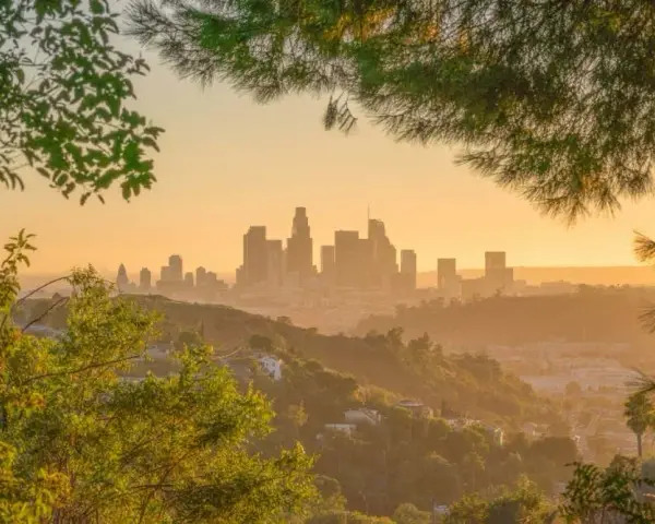 Los Angeles: Gdzie leży? Odkryj sekrety słonecznej Kalifornii