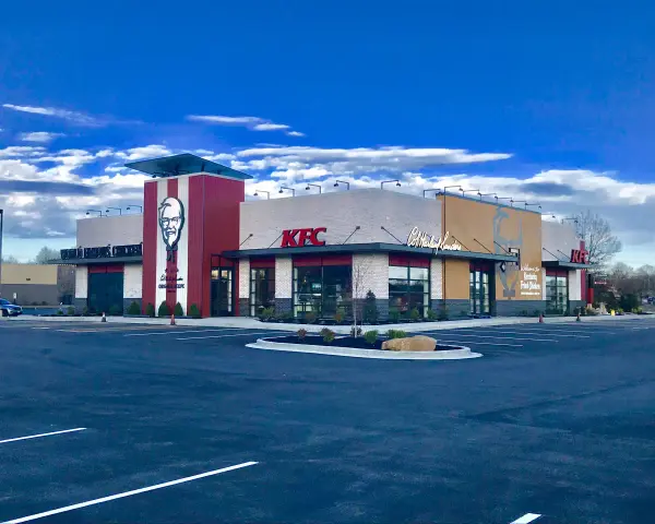 Kto jest założycielem KFC? Poznaj historię Colonel Sandersa