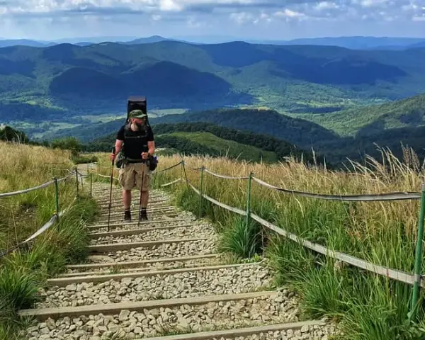 Szlak na Tarnicę ile km? Poznaj najkrótsze trasy i ich długości