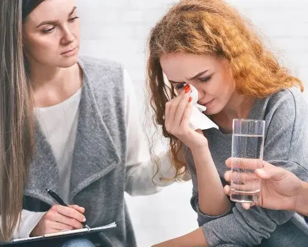 Gdzie leczyć nerwicę? Sprawdzone miejsca i skuteczne terapie