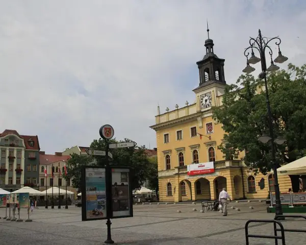 Ostrów Wielkopolski: Odkryj najpiękniejsze zakątki i idealne kadry