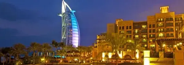 Ile kosztuje hotel w Dubaju? Ceny, które Cię zaskoczą