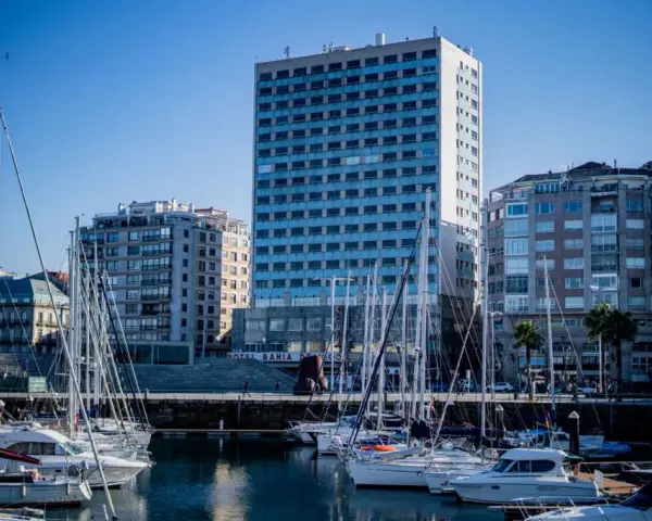 Hotel Bahía de Vigo: comodidad y vistas impresionantes al mar