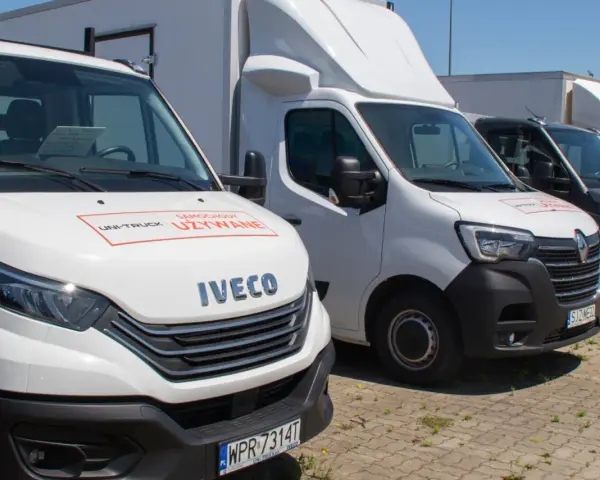 Najmniej awaryjny bus: Który model wybrać, by nie tracić?